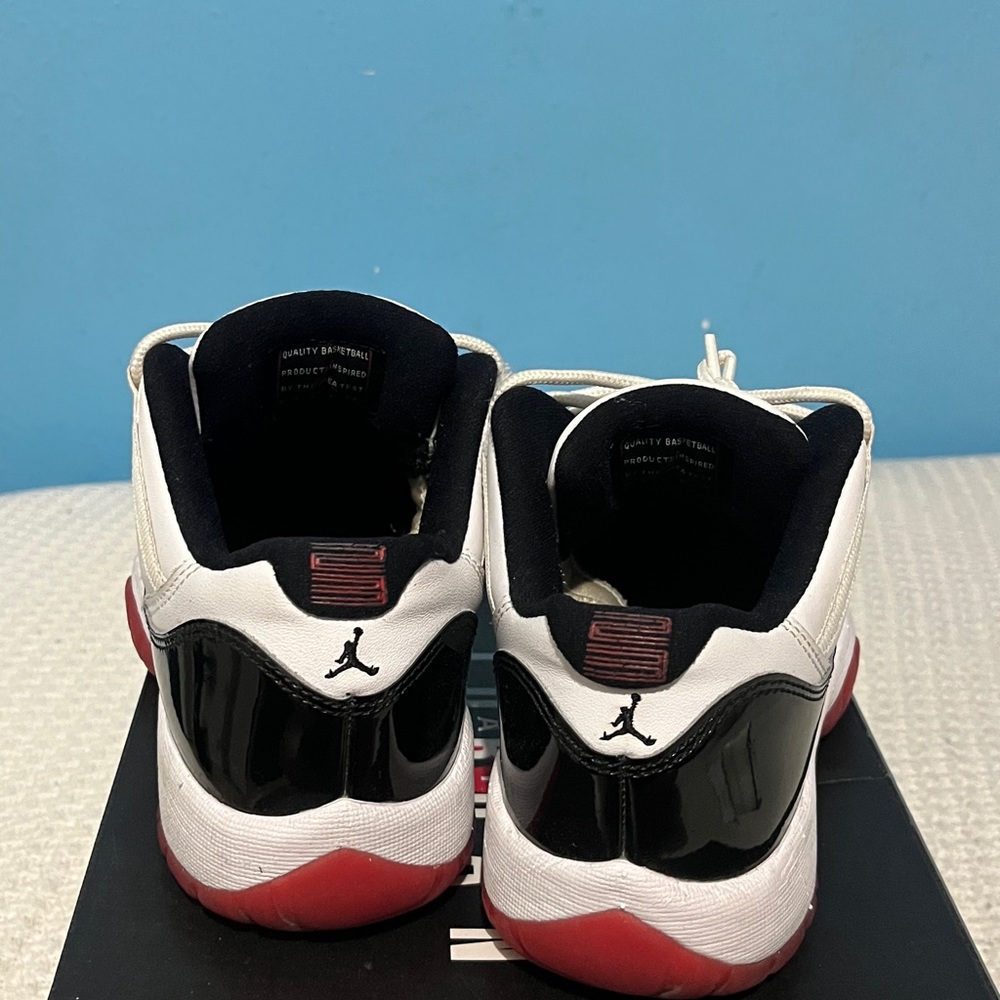 Js 11 - Picture 2 of 5